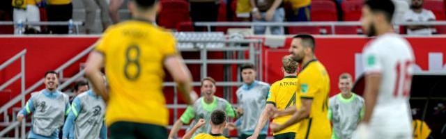 狗子28h5登录-今夜亚洲冲6！澳洲4年最重一战：我们没有第2次机会