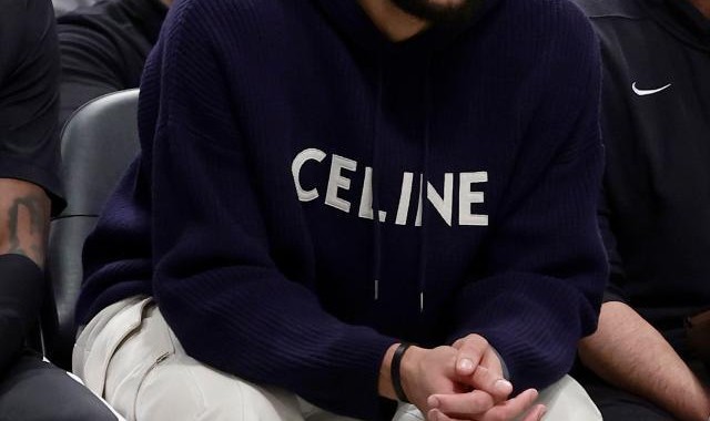 打一场186万美元！西蒙斯再次报销 沦为合同诈骗犯