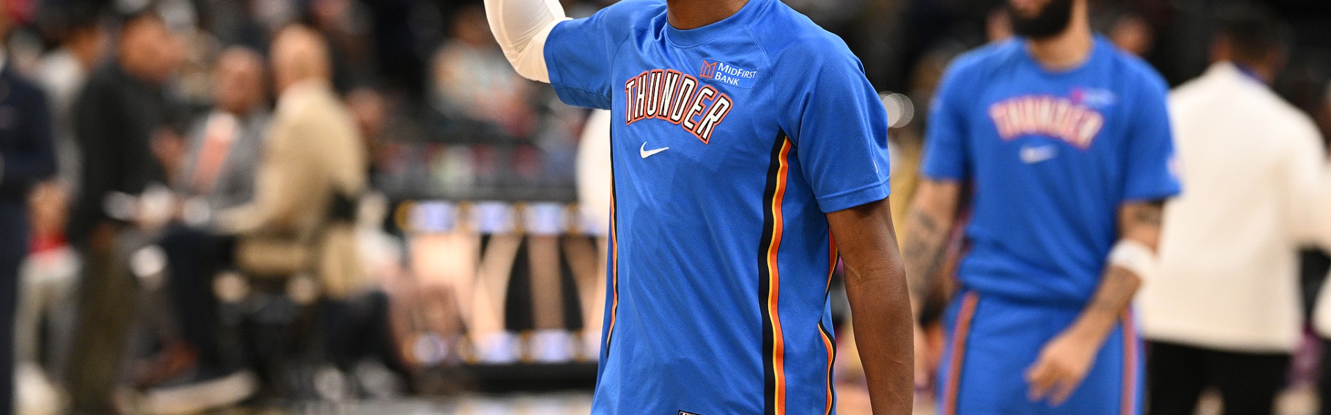 狗子28h5-NBA球队实力榜：雷霆居首马刺第二 湖人位居第六